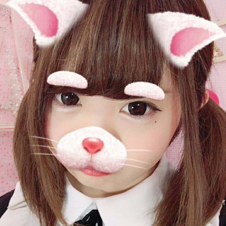 しおり🐹🍼@制服オーディション🎀