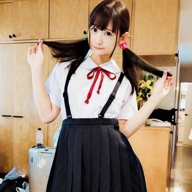 星奈あい