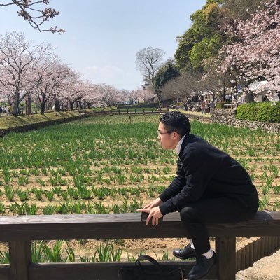 sena🧞‍♂️天パ丸メガネ建築生